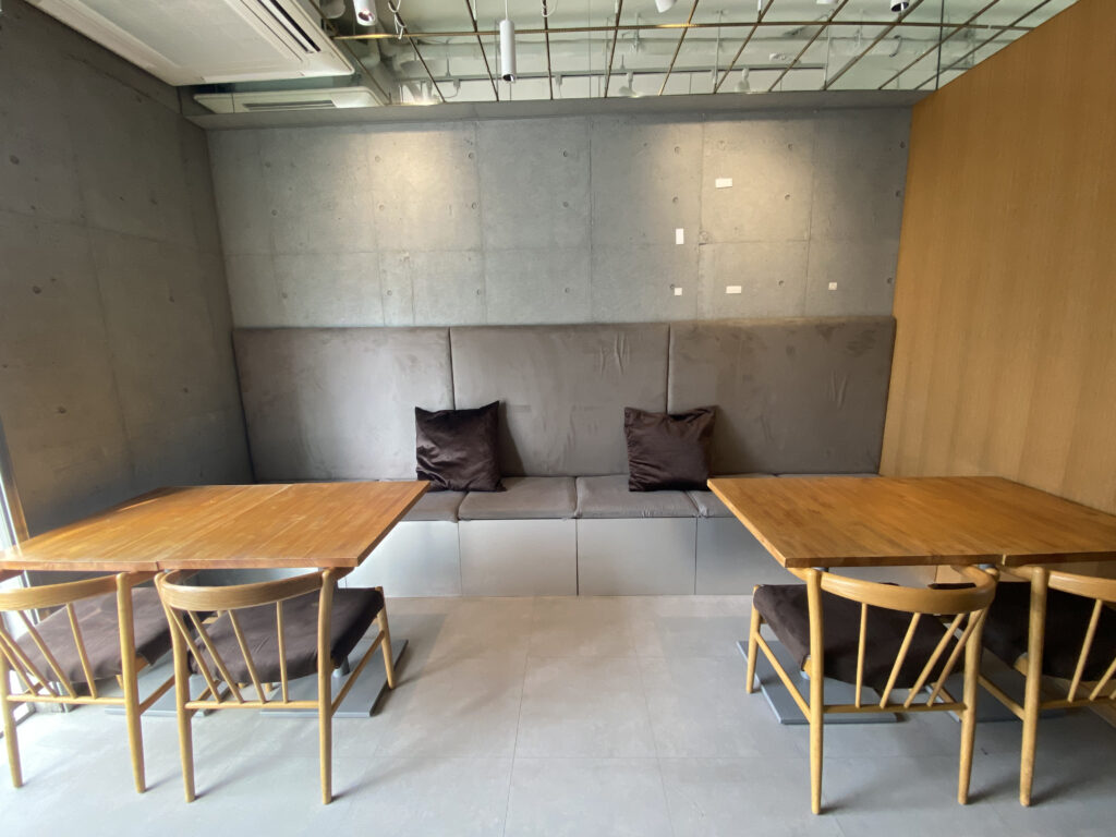 目黒区　飲食店　オーダーソファー